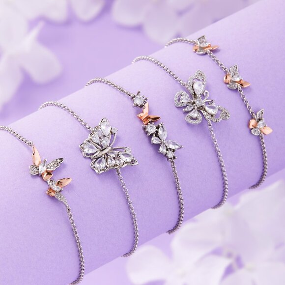 Butterfly Bracelet - Charmed Aroma Daydreamer Butterfly Bracelet Collection - Picture 2 of 5